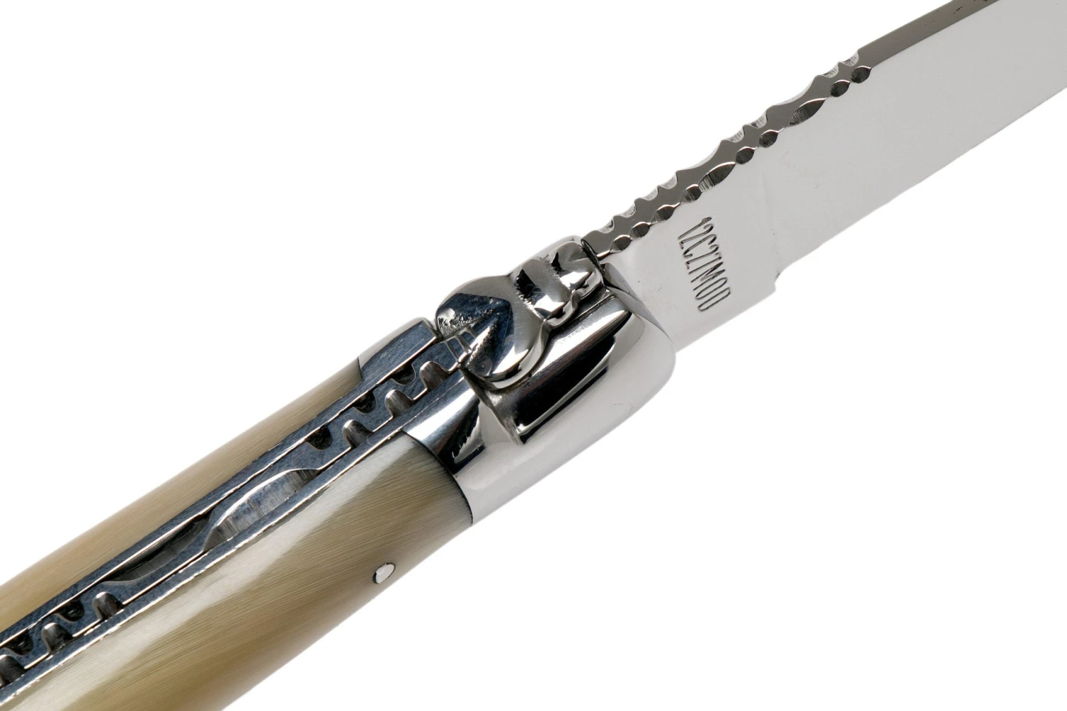 Laguiole En Aubrac Classic 12cm Corne L0212PCI-FSI1 6 Laguiole En Aubrac Classic 12cm Corne L0212PCI-FSI1 – Image 6