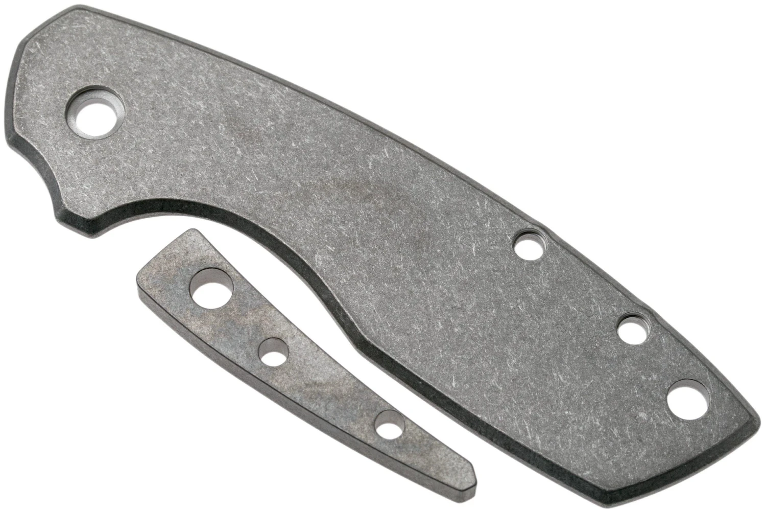 Flytanium CRKT Pilar Large Scale & Backspacer, Titane 1 Flytanium CRKT Pilar Large Scale & Backspacer, Titane