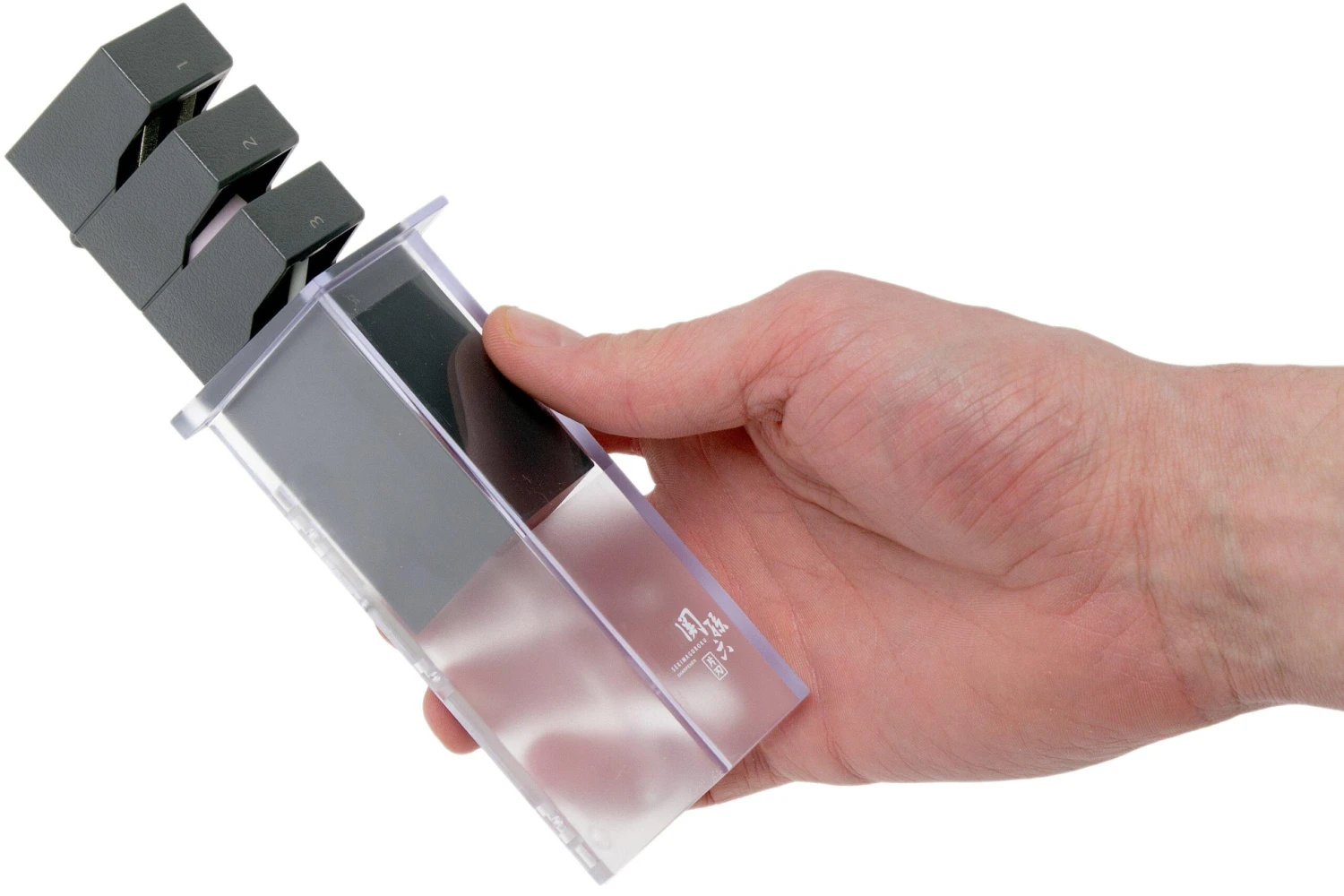 Kai Seki Magoroku Aiguiseur à Couteaux Diamant/céramique Aiguisage D'un Seul Côté 3 Kai Seki Magoroku Aiguiseur à Couteaux Diamant/céramique Aiguisage D'un Seul Côté – Image 3