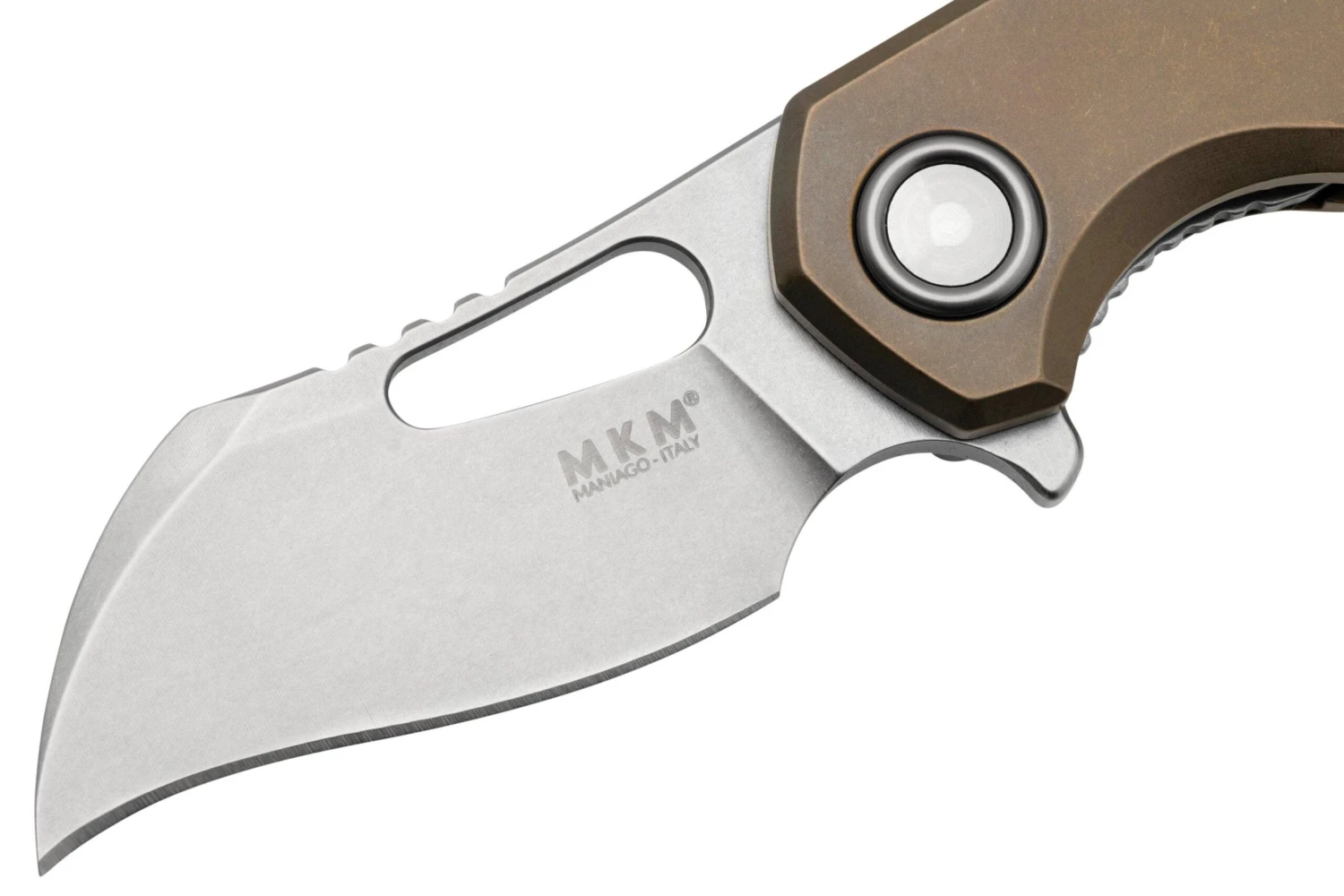 MKM Isonzo FX03M-1TBR, Hawkbill Stonewashed Böhler M390 Bronze Titanium, Couteau De Poche 3 MKM Isonzo FX03M-1TBR, Hawkbill Stonewashed Böhler M390 Bronze Titanium, Couteau De Poche – Image 3