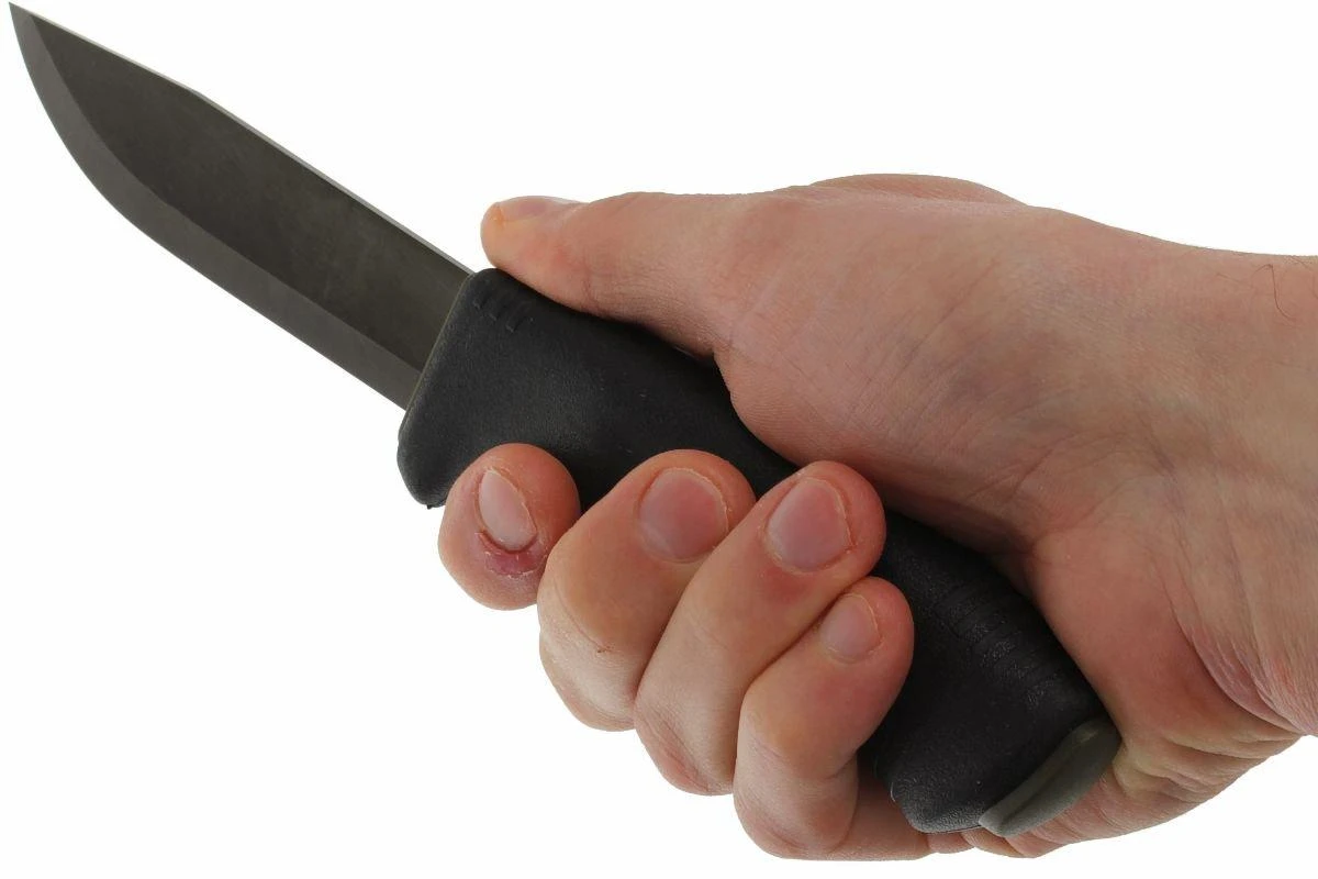 Mora Bushcraft Black 6 Mora Bushcraft Black – Image 6