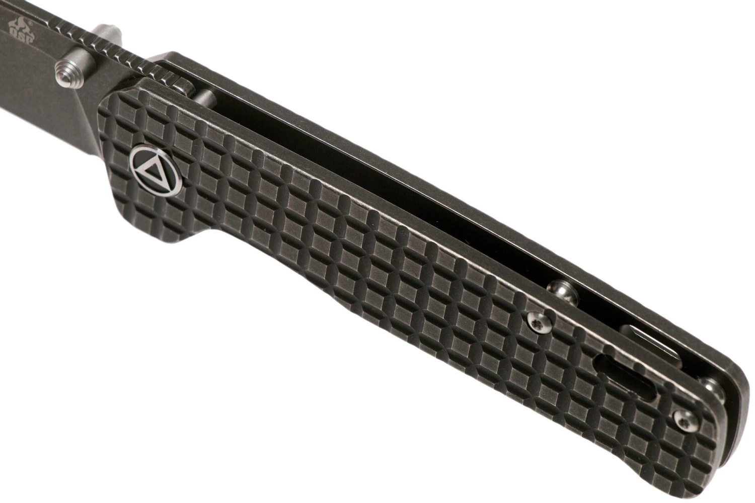 QSP Knife Penguin QS130-OFRG Textured Titanium, Blackwashed 154CM Couteau De Poche 7 QSP Knife Penguin QS130-OFRG Textured Titanium, Blackwashed 154CM Couteau De Poche – Image 7