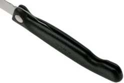 Victorinox SwissClassic Couteau à Légumes Pliant Dentelé Noir, 6.7833.FB 11 Victorinox SwissClassic Couteau à Légumes Pliant Dentelé Noir, 6.7833.FB -Couteaux Soldes Boutique VT6 7833 FB 05 victorinox
