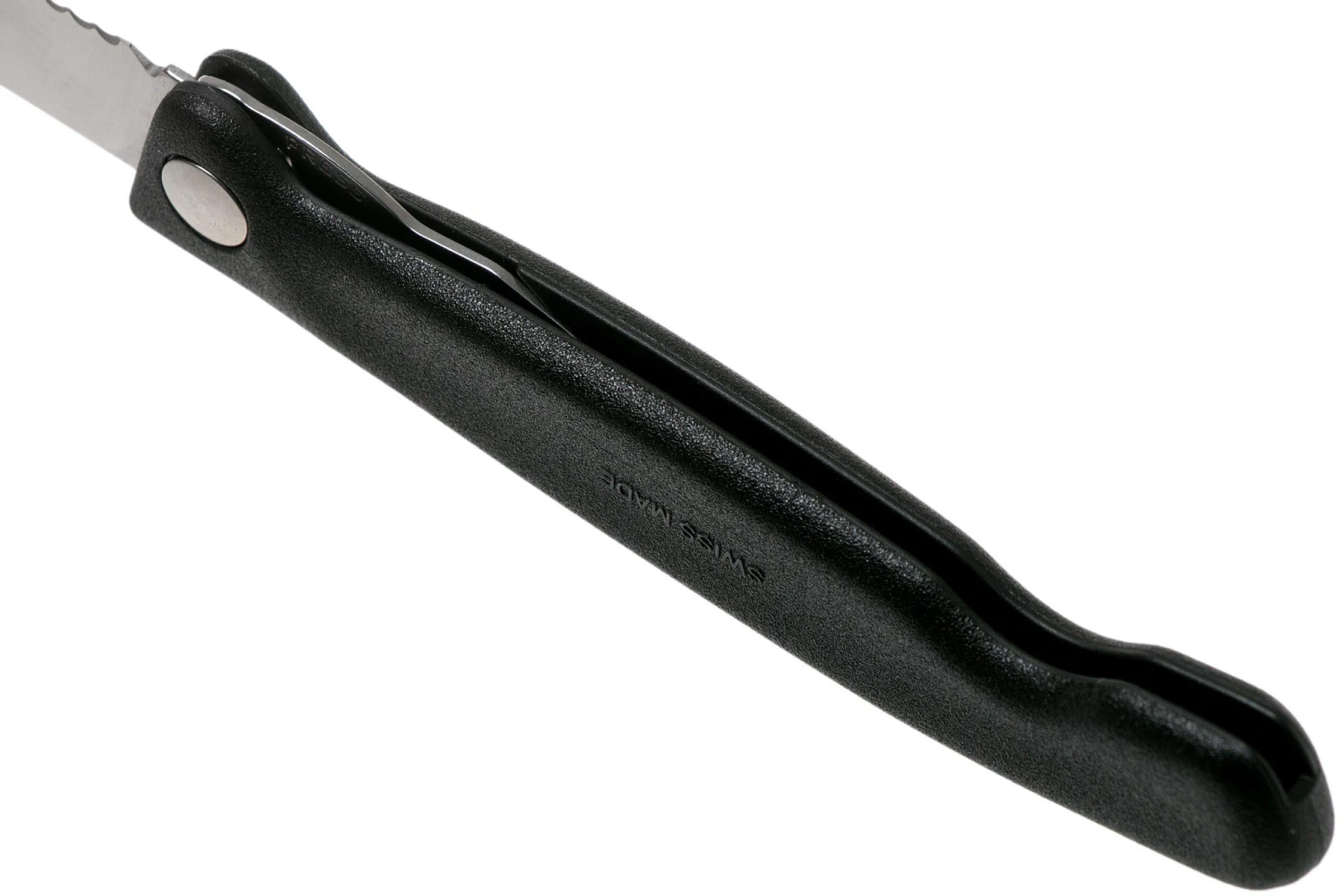 Victorinox SwissClassic Couteau à Légumes Pliant Dentelé Noir, 6.7833.FB 5 Victorinox SwissClassic Couteau à Légumes Pliant Dentelé Noir, 6.7833.FB – Image 5