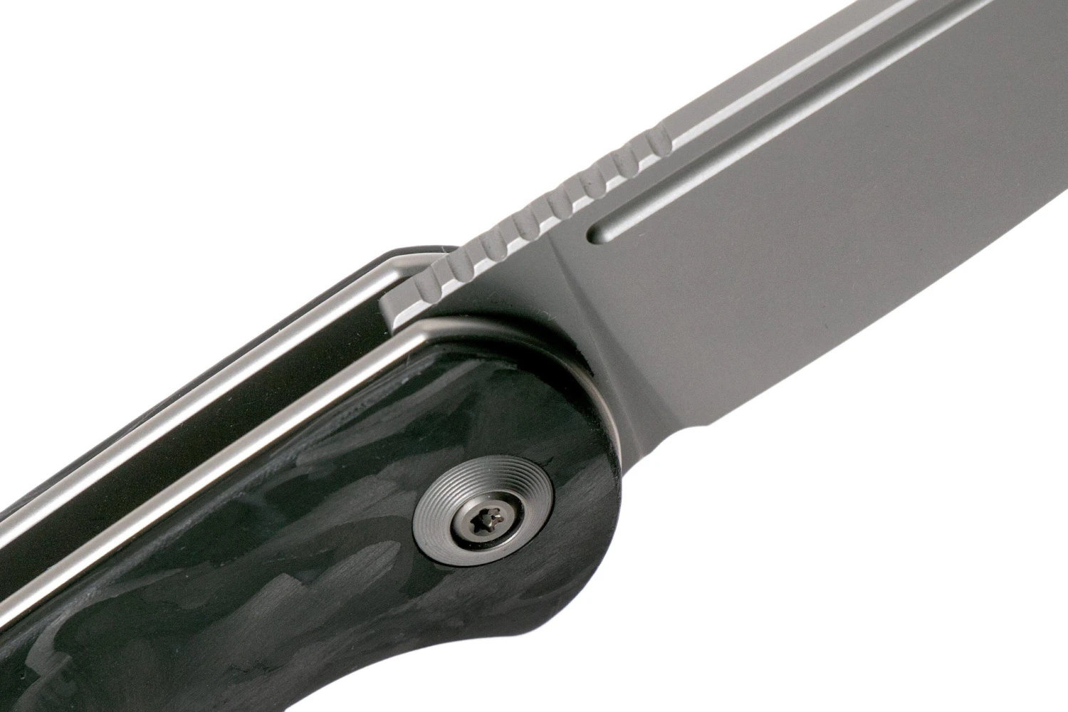 WE Knife Saakshi WE20020C-1 Stonewashed, Carbonfiber Couteau De Poche 6 WE Knife Saakshi WE20020C-1 Stonewashed, Carbonfiber Couteau De Poche – Image 6